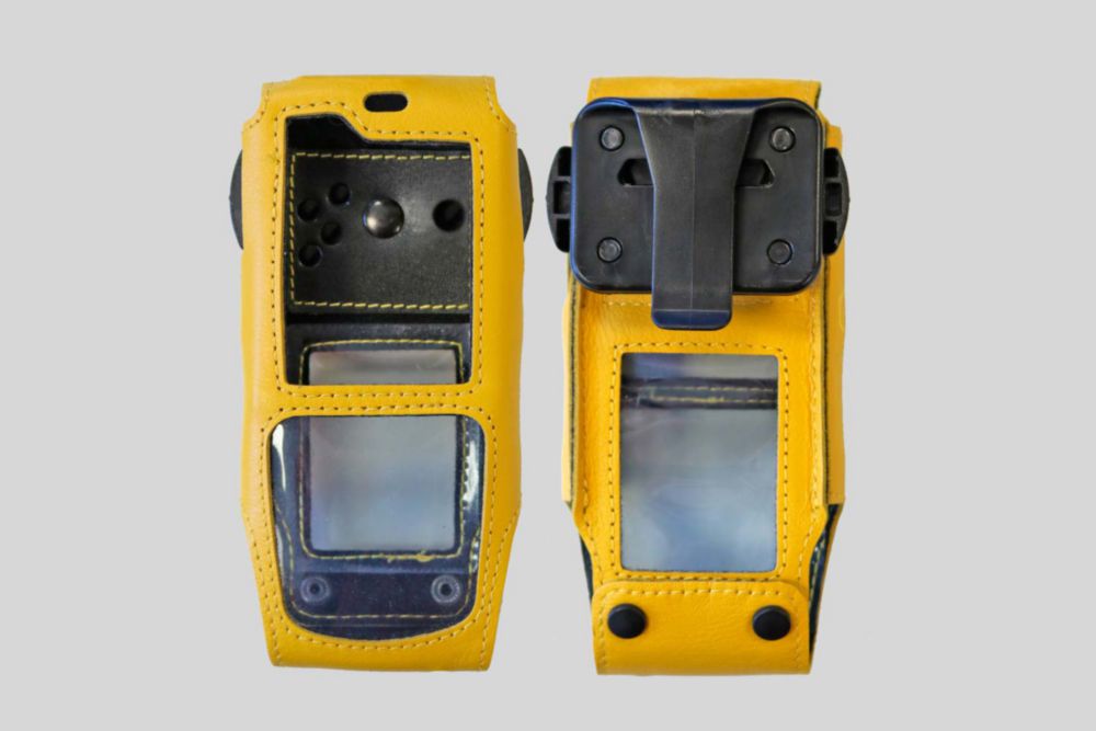 IS120.x Leather case yellow